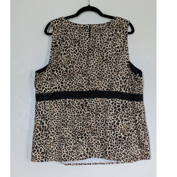 Torrid Blouse Size 3 (3X) Sleeveless Animal Print Plus Womens Leopard Officewear - Picture 2 of 9
